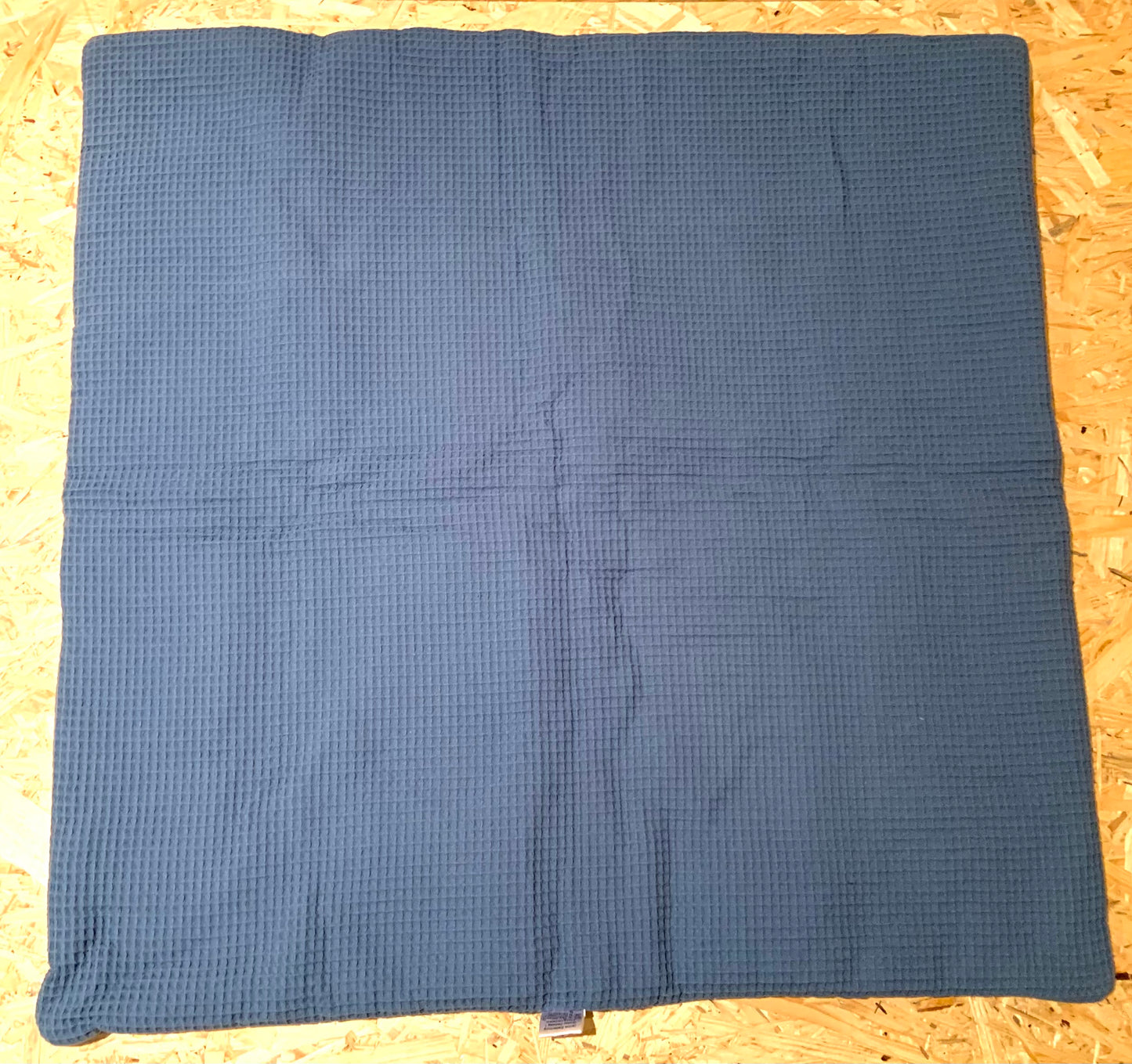Handgemachte Krabbeldecke – 80x80 cm