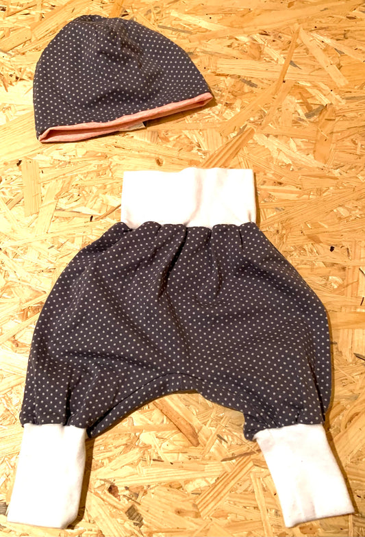 Babyset Pumphose und Wendemütze 50/56